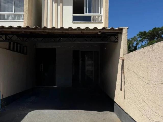 Casa / Sobrado para Venda em São José/SC Serraria 2 Quartos