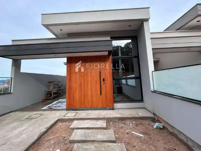 Casa / Sobrado para Venda em São José/SC Serraria 2 Quartos
