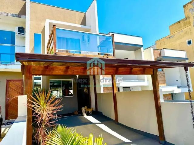 Casa / Sobrado para Venda em São José/SC Serraria 2 Quartos