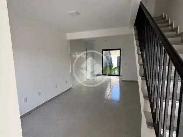 Casa / Sobrado para Venda em São José/SC Serraria 2 Quartos