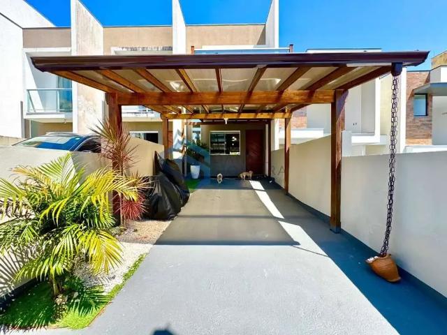 Casa / Sobrado para Venda em São José/SC Serraria 2 Quartos