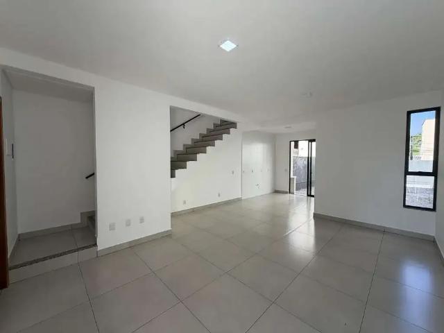 Casa / Sobrado para Venda em São José/SC Serraria 3 Quartos