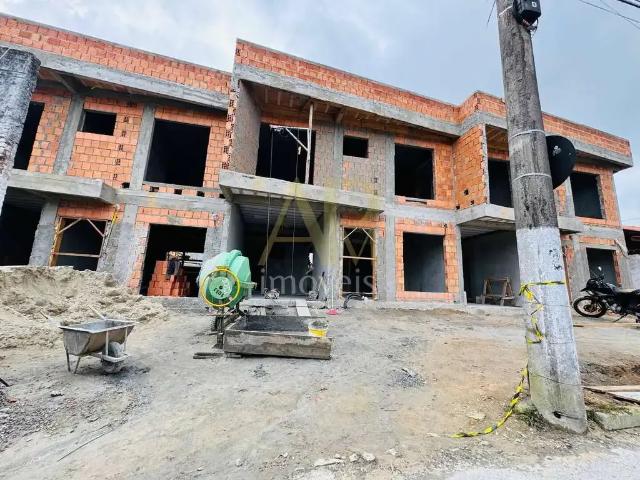 Casa / Sobrado para Venda em São José/SC Serraria 3 Quartos