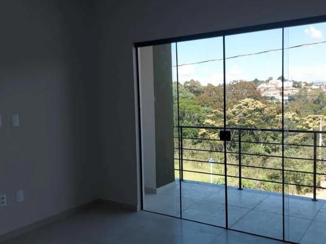 Casa / Sobrado para Venda em São Lourenço/MG Vale dos Pinheiros 2 Quartos