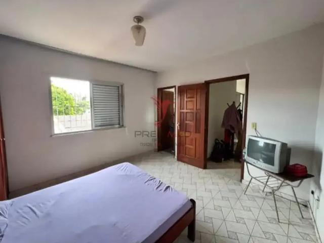 Casa / Sobrado para Venda em São Lourenço/MG Centro 4 Quartos