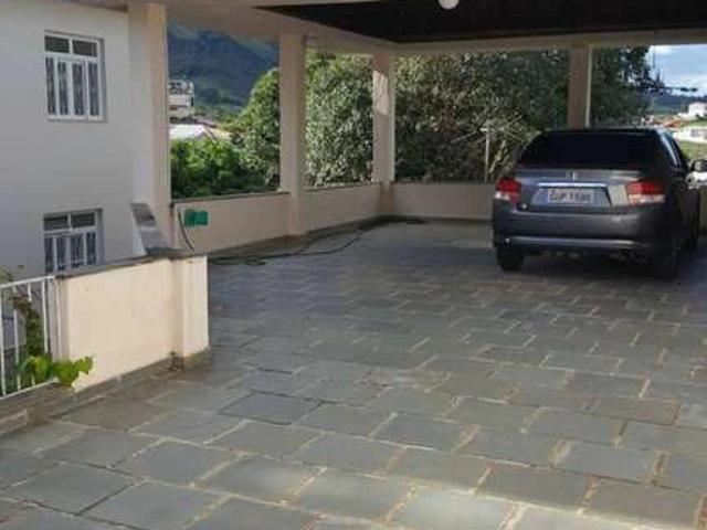 Casa / Sobrado para Venda em São Lourenço/MG Centro 5 Quartos