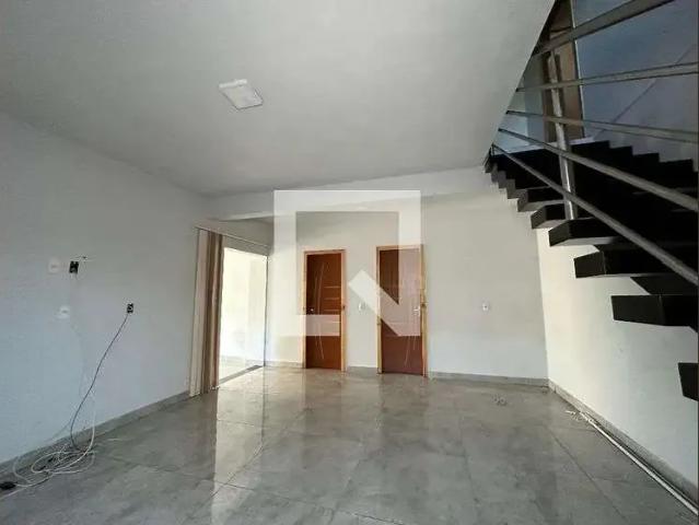 Casa / Sobrado para Venda em São Leopoldo/RS Vicentina 3 Quartos