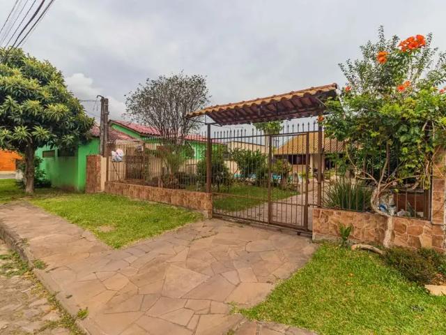 Casa / Sobrado para Venda em São Leopoldo/RS Vicentina 3 Quartos