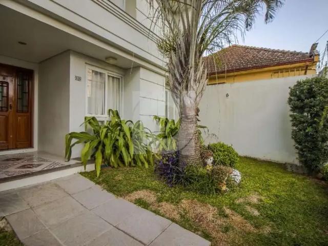 Casa / Sobrado para Venda em São Leopoldo/RS Centro 3 Quartos