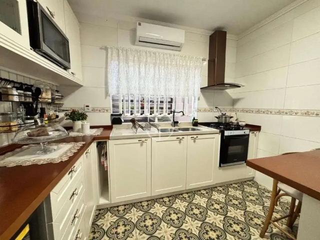 Casa / Sobrado para Venda em São Leopoldo/RS Centro 3 Quartos