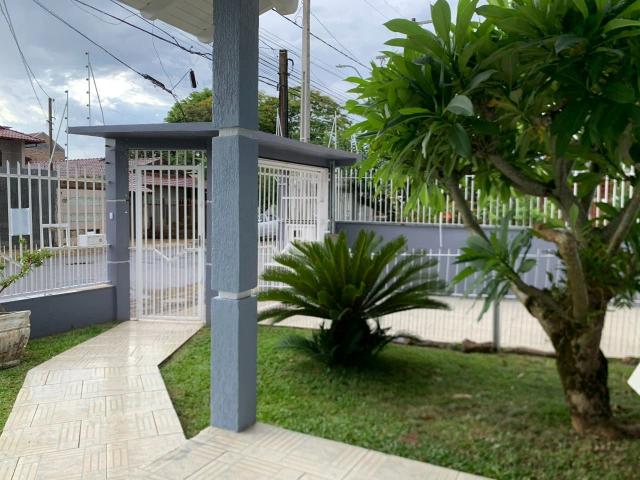 Casa / Sobrado para Venda em São Leopoldo/RS Centro 3 Quartos