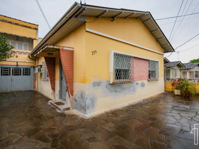 Casa / Sobrado para Venda em São Leopoldo/RS Cristo Rei 3 Quartos