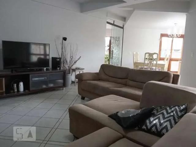 Casa / Sobrado para Venda em São Leopoldo/RS Cristo Rei 4 Quartos