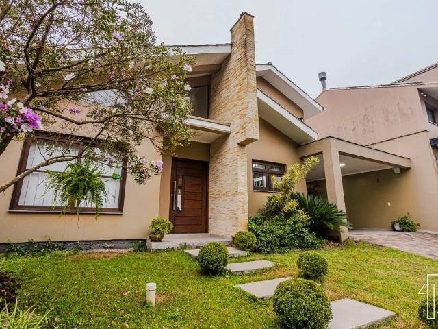 Casa / Sobrado para Venda em São Leopoldo/RS Cristo Rei 4 Quartos
