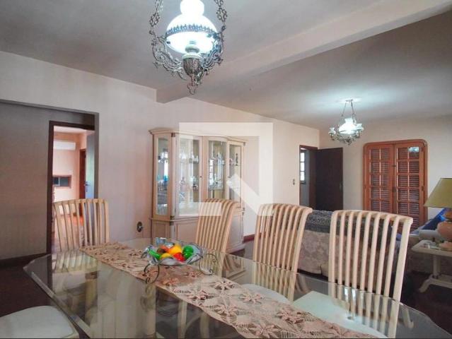 Casa / Sobrado para Venda em São Leopoldo/RS Cristo Rei 8 Quartos