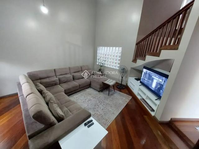 Casa / Sobrado para Venda em São Leopoldo/RS Cristo Rei 5 Quartos
