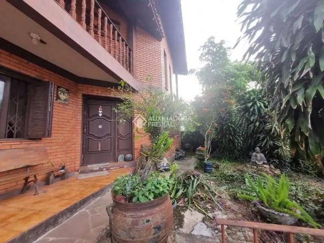 Casa / Sobrado para Venda em São Leopoldo/RS Feitoria 4 Quartos