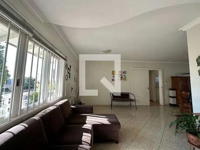 Casa / Sobrado para Venda em São Leopoldo/RS Feitoria 3 Quartos