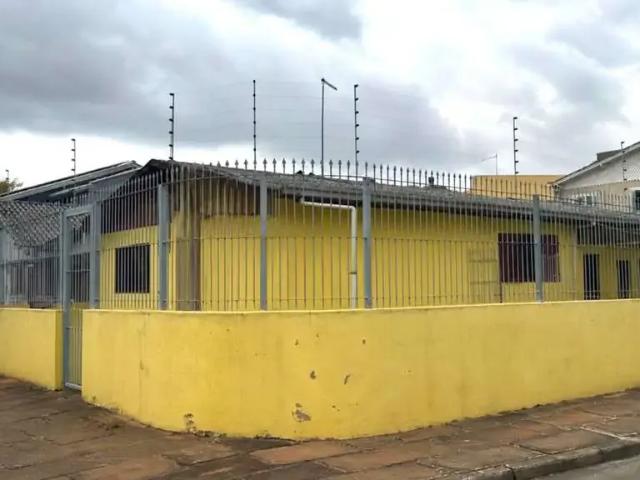 Casa / Sobrado para Venda em São Leopoldo/RS Fião 3 Quartos