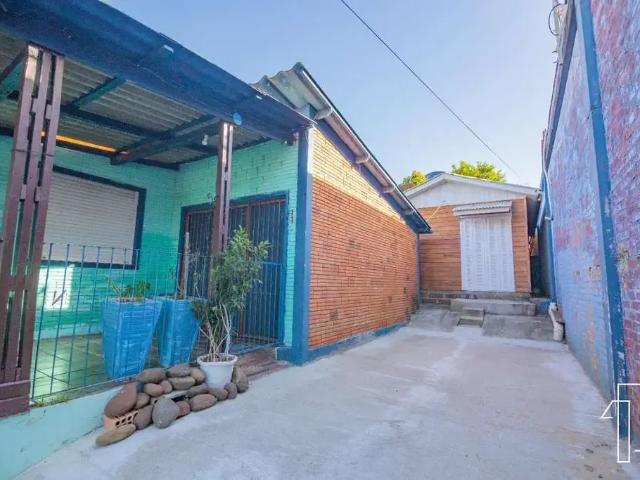 Casa / Sobrado para Venda em São Leopoldo/RS Fião 3 Quartos