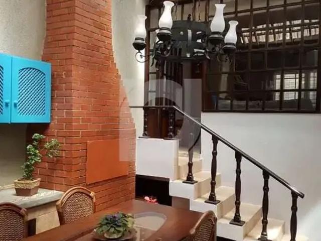 Casa / Sobrado para Venda em São Leopoldo/RS Jardim América 4 Quartos