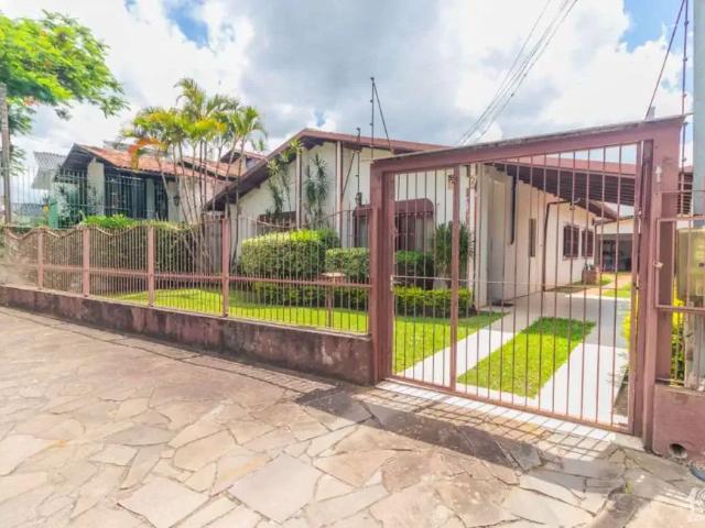 Casa / Sobrado para Venda em São Leopoldo/RS Jardim América 3 Quartos