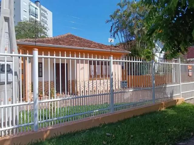 Casa / Sobrado para Venda em São Leopoldo/RS Jardim América 3 Quartos
