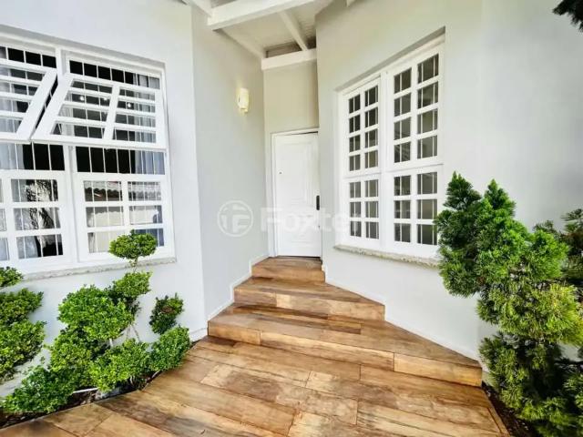 Casa / Sobrado para Venda em São Leopoldo/RS Pinheiro 4 Quartos