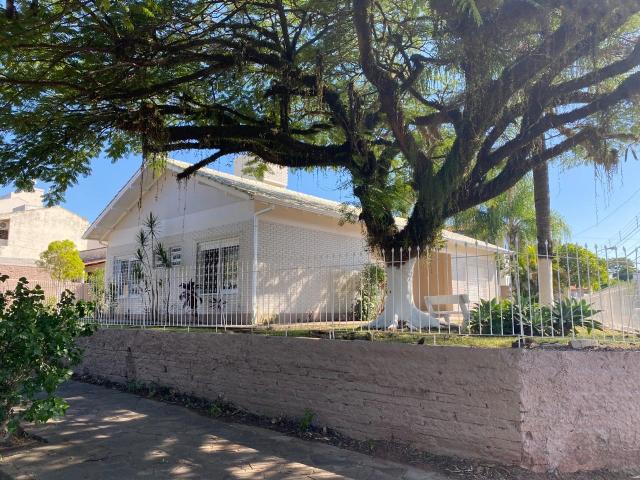 Casa / Sobrado para Venda em São Leopoldo/RS Pinheiro 3 Quartos