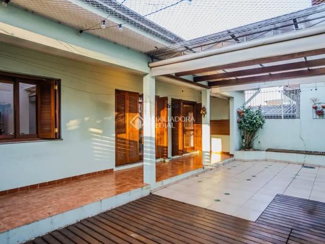 Casa / Sobrado para Venda em São Leopoldo/RS Rio Branco 4 Quartos
