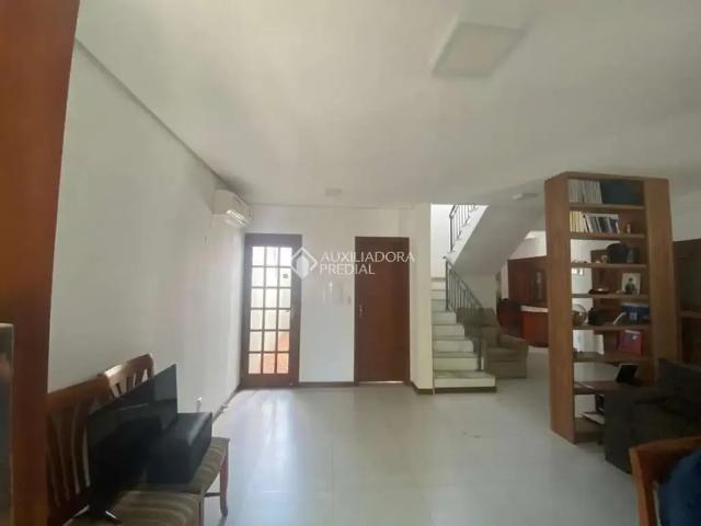 Casa / Sobrado para Venda em São Leopoldo/RS Rio Branco 4 Quartos