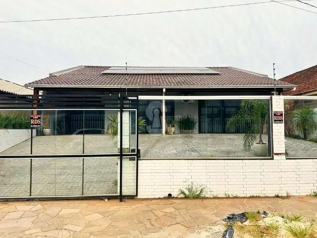 Casa / Sobrado para Venda em São Leopoldo/RS Rio dos Sinos 3 Quartos