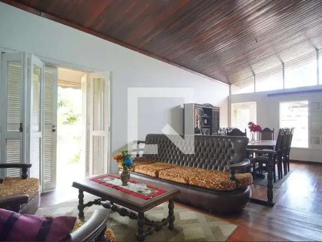 Casa / Sobrado para Venda em São Leopoldo/RS Rio dos Sinos 4 Quartos