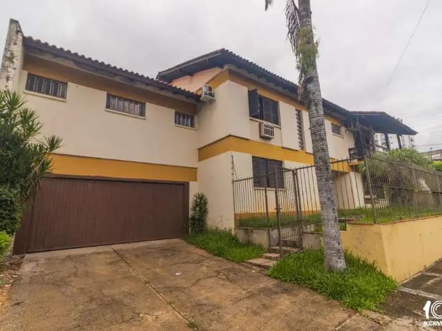 Casa / Sobrado para Venda em São Leopoldo/RS São José 4 Quartos