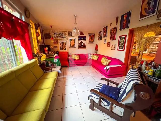 Casa / Sobrado para Venda em São Leopoldo/RS São José 4 Quartos