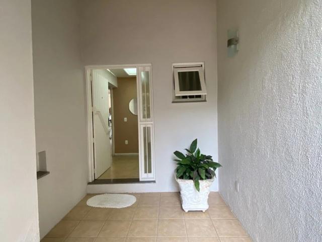 Casa / Sobrado para Venda em São Leopoldo/RS São José 4 Quartos