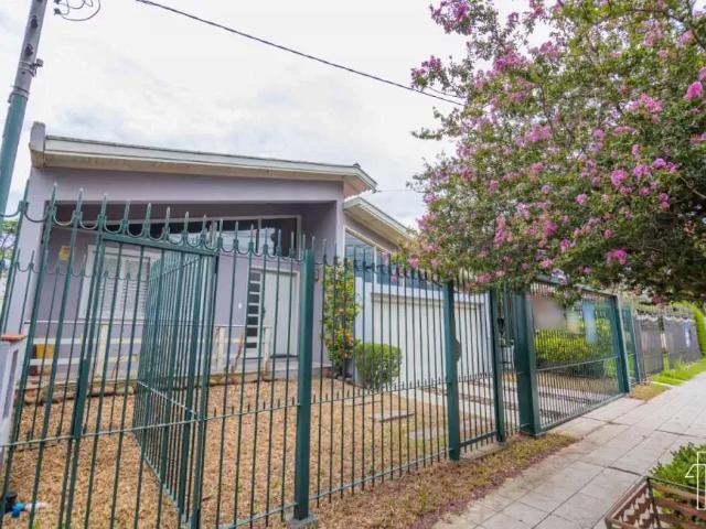 Casa / Sobrado para Venda em São Leopoldo/RS São José 5 Quartos