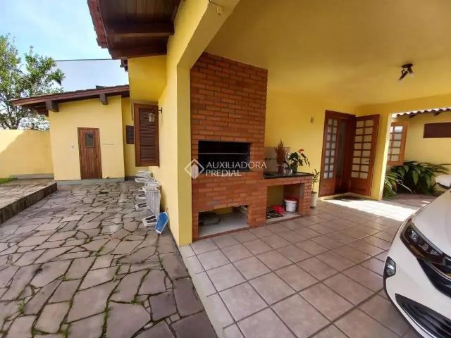 Casa / Sobrado para Venda em São Leopoldo/RS São José 3 Quartos