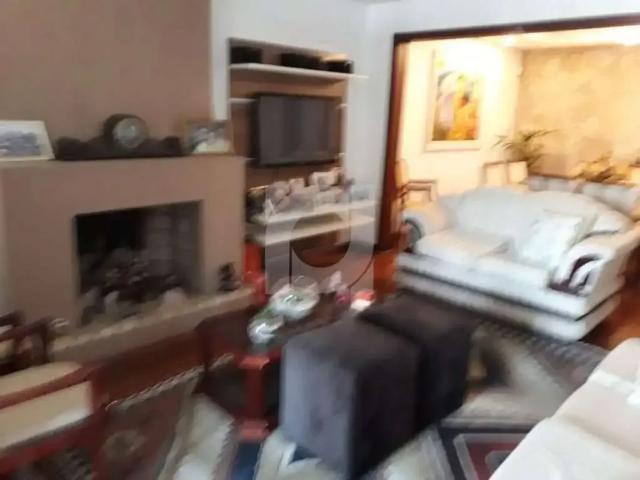 Casa / Sobrado para Venda em São Leopoldo/RS Scharlau 5 Quartos