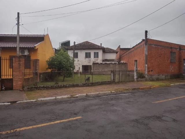 Casa / Sobrado para Venda em São Leopoldo/RS Scharlau 3 Quartos