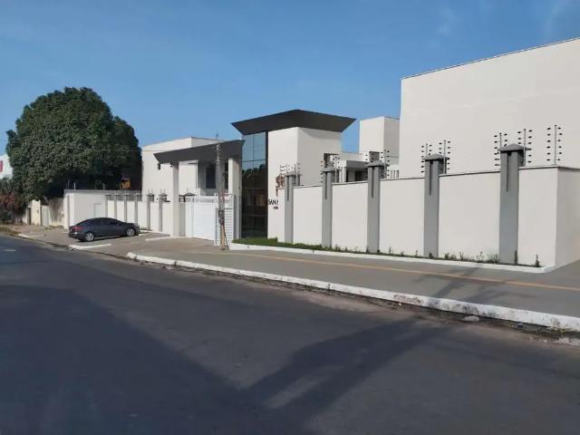 Casa / Sobrado para Venda em São Luís/MA Olho D'Água 4 Quartos