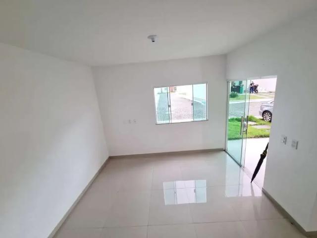 Casa / Sobrado para Venda em São Luís/MA Alto do Calhau 3 Quartos