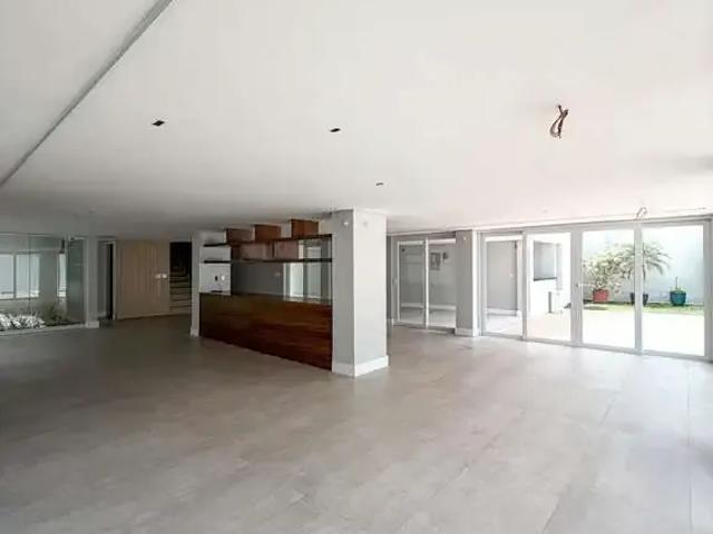 Casa / Sobrado para Venda em São Luís/MA Alto do Calhau 7 Quartos