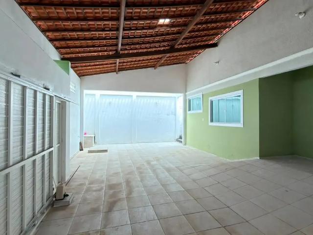 Casa / Sobrado para Venda em São Luís/MA Cohafuma 4 Quartos