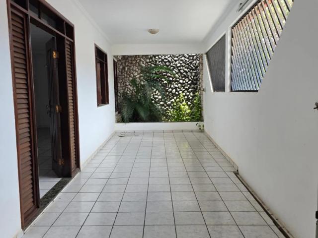Casa / Sobrado para Venda em São Luís/MA Cohaserma 3 Quartos
