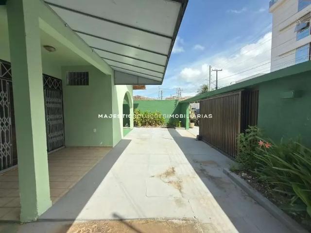 Casa / Sobrado para Venda em São Luís/MA Jardim Renascença 5 Quartos