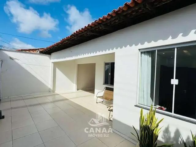 Casa / Sobrado para Venda em São Luís/MA Jardim São Cristóvão II 4 Quartos