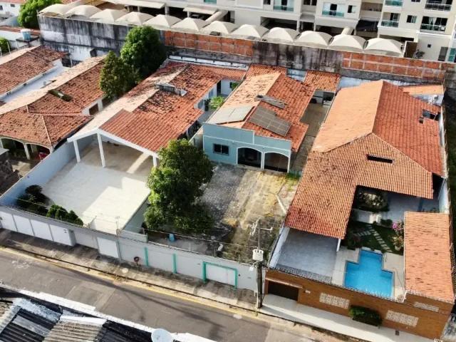 Casa / Sobrado para Venda em São Luís/MA Ponta do Farol 4 Quartos
