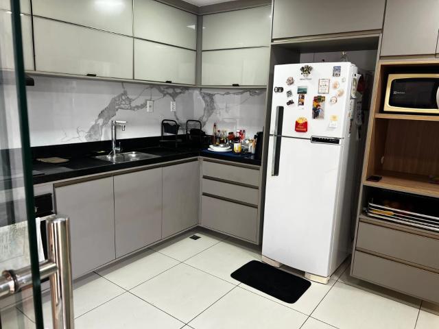 Casa / Sobrado para Venda em São Luís/MA Quintas do Calhau 3 Quartos