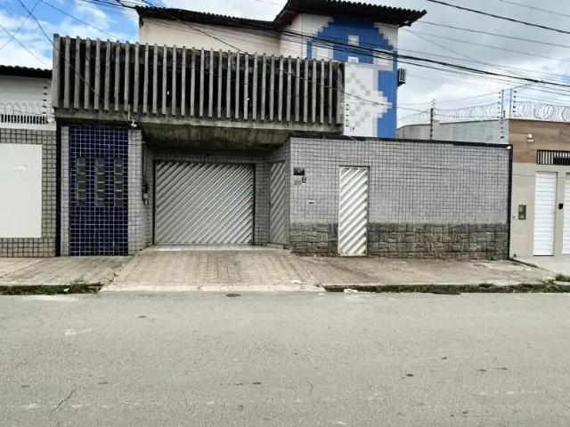 Casa / Sobrado para Venda em São Luís/MA São Francisco 3 Quartos